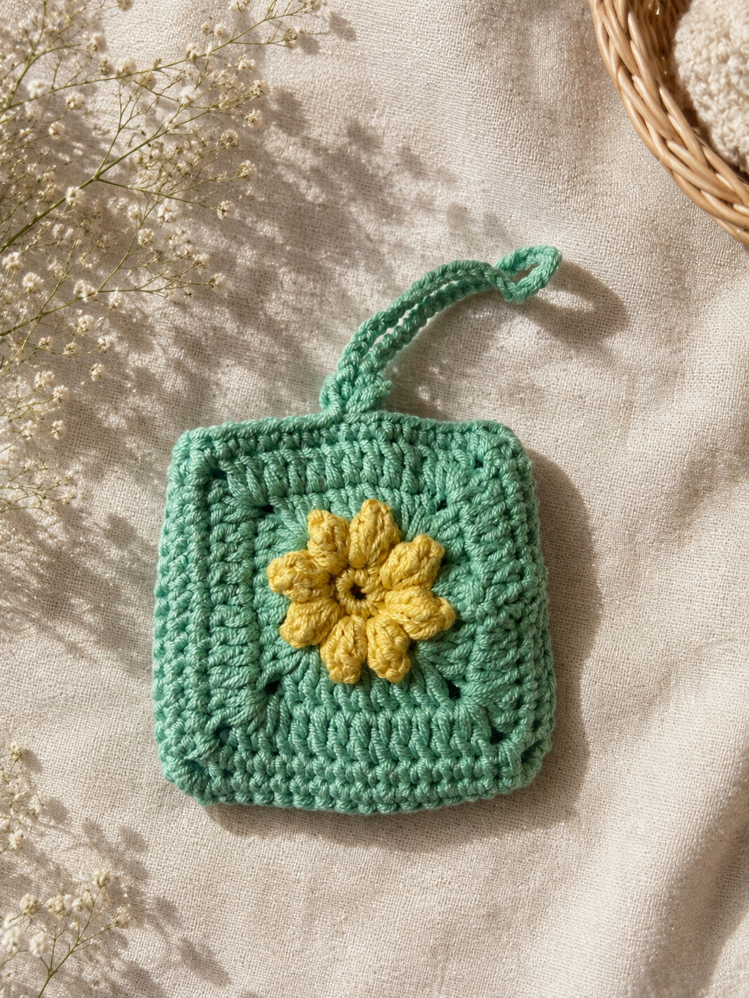 mint-green-crochet-flower-bag-charm-mini-pouch